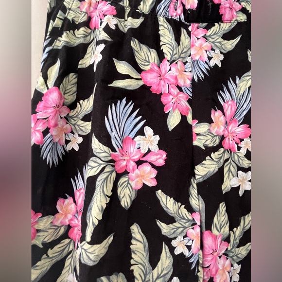 Caribbean Joe & Company floral wide-legged crop pants size Large - Picture 5 of 6